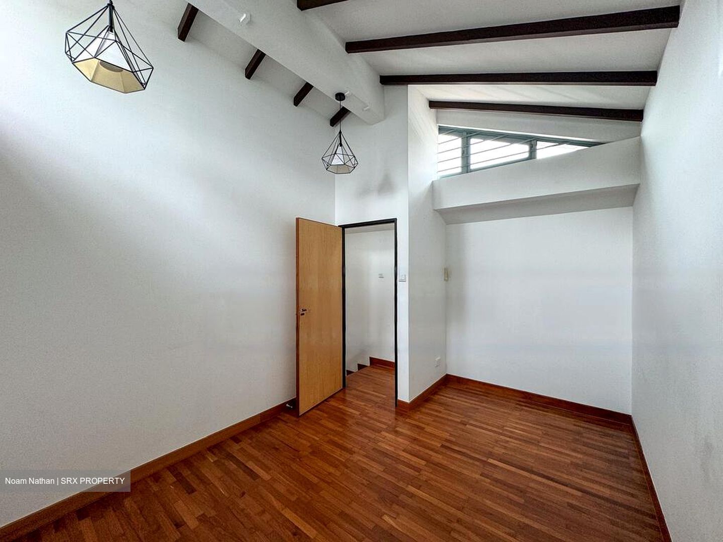 Barker Road (D11), Terrace #461894851